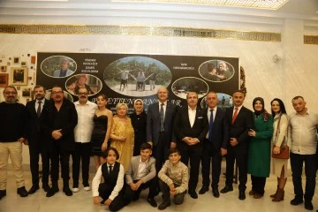 Bursa'da &quot;Poşetten Kanatlar&quot; filminin galası yapıldı