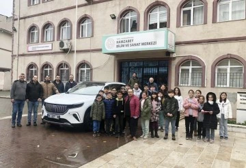 Bursa'da Yerli Malı Haftası’na Togg’lu kutlama