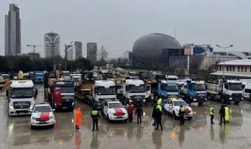 Bursa'dan deprem bölgesine takviyeler sürüyor 