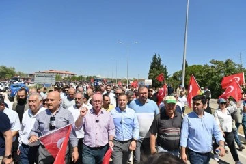 Bursa Karacabey'de başlayan eylemler Balıkesir'e sıçradı