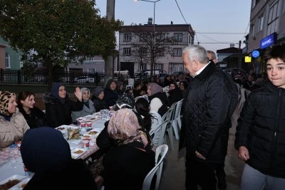 Bursa Nilüfer'de Ramazan dayanışması devam ediyor