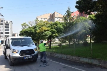 Bursa Yıldırım Belediyesi ilaçlama çalışmalarına devam ediyor