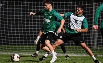 Bursaspor’da tempo arttı