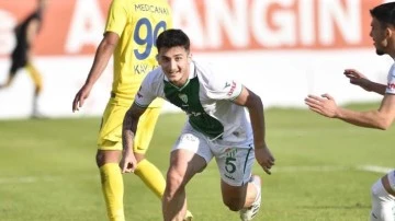 Bursaspor şeytanın bacağını kırdı 