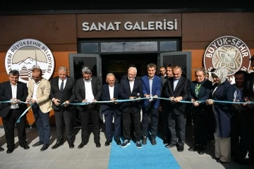 Büyük Sanat Galerisi açıldı
