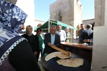 Büyükkılıç’tan 792 yıllık tarihi Sultanhanı’na davet
