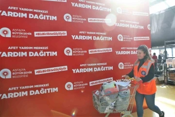 Büyükşehir’den 13 bin 574 depremzede aileye yardım
