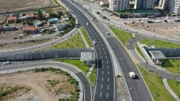 Büyükşehir ile daha uzun ömürlü ve daha konforlu yollar
