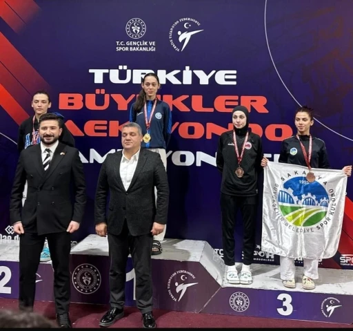 Büyükşehirli sporcu Milli takıma seçildi
