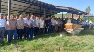 Buzulda kaybolan Hakime Koç’un cenazesi memleketi Kütahya’da toprağa verildi
