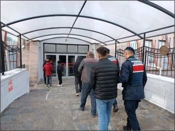 Çalınan 65 bin TL’lik inşaat malzemeleri jandarma tarafından bulundu
