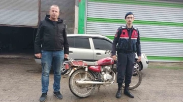 Çalınan motosiklet jandarma tarafından bulundu
