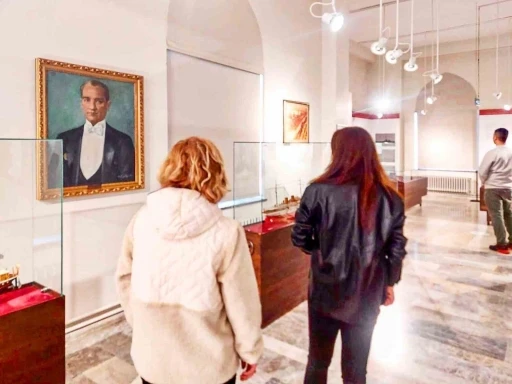 Çallı İmzalı Atatürk Portresi, Cumhuriyet Tarihi Müzesi’nde Eskişehir ile buluşuyor
