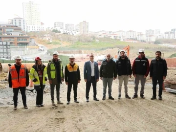 Çam ve Sakura Şehir Hastanesi bağlantı viyadüğünde çalışmalar sürüyor
