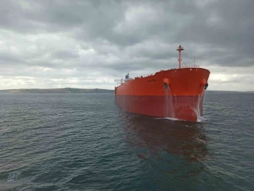 Çanakkale Boğazı’nda boş tanker makine arızası yaptı
