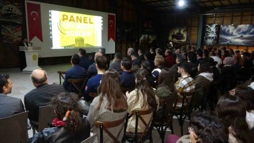 Çanakkale’de ’Afet Müzeye Gelmeden’ konulu panel düzenlendi
