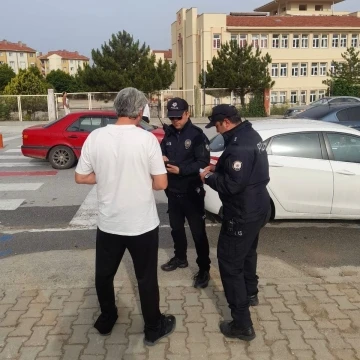 Çanakkale’de polisten okul çevrelerinde çocuk ve gençlerin korunmasına yönelik denetim
