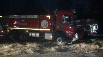 Çanakkale’deki orman yangınına gece de havadan ve karadan müdahale ediliyor
