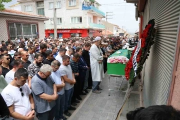 Canice katledilen anne ve oğlu aynı tabutun içinde son yolculuğuna uğurlandı
