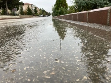 Çankırı’da sağanak yağış etkili oldu
