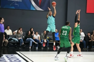 Çayırova Belediyesi, Ormanspor’u son saniye basketiyle yendi
