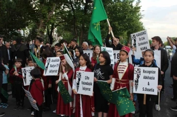 Çerkes Soykırımı’nda hayatını kaybedenler için yürüdüler
