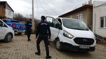 Cesedi parçalanmış halde bulunan kadın toprağa verildi