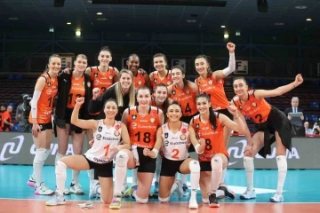 CEV Şampiyonlar Ligi: Developres Rzeszow: 1 - Eczacıbaşı Dynavit: 3
