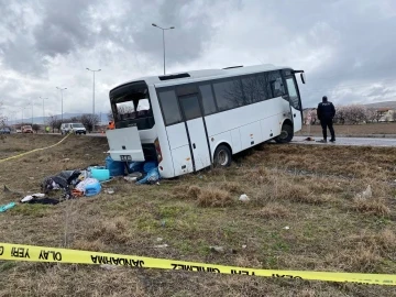 Cezaevi nakil aracı devrildi: 1’i ağır 11 yaralı
