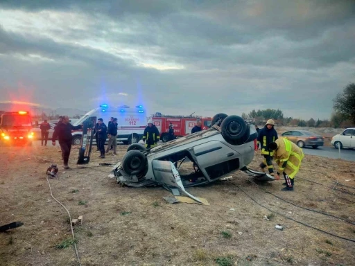 Cezaevindeki kocasını ziyaret eden kadın dönüş yolunda geçirdiği kazada öldü
