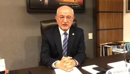 Ali Fazıl Kasap, Saadet Partisi’nden istifa ederek CHP'ye geçti