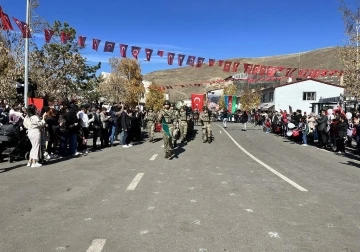 Çıldır’da Coşkulu Cumhuriyet Kutlamaları
