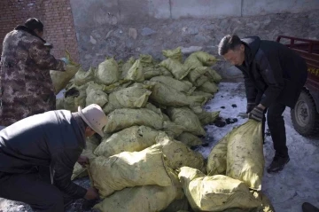 Çin’deki deprem felaketindeki can kaybı 131’e yükseldi
