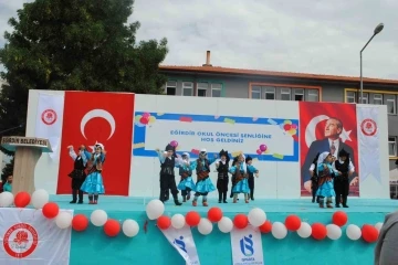 Çocuk şenliği renkli görüntülerle kutlandı
