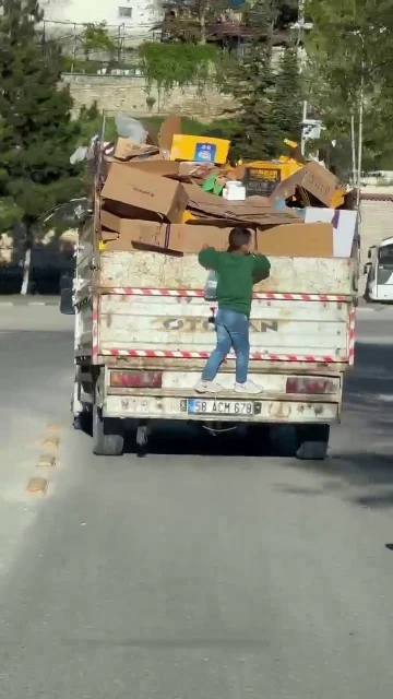 Çocukların tehlikeli yolculukları yürekleri ağza getirdi
