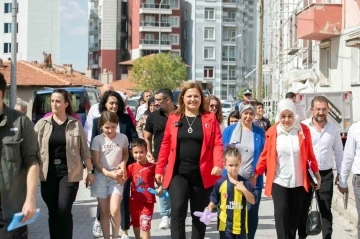 Çocukluğunun geçtiği mahalleye belediye başkanı olarak gitti
