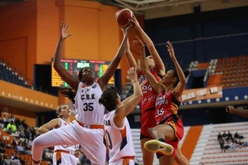 Çukurova Basketbol, evinde kazandı