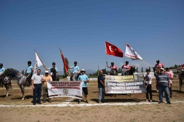 (CUMARTESİ) Atlı Cirit müsabakaları Sındırgı’da gerçekleşiyor
