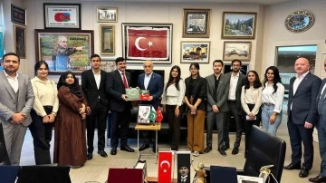 Cumhurbaşkanı Başdanışmanı Yalçın Topçu: &quot;Pakistan-Türkiye sözde değil özde iki dost ve kardeş ülkedir&quot;
