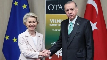 Cumhurbaşkanı Erdoğan, AB Komisyonu Başkanı von der Leyen ile bir araya geldi