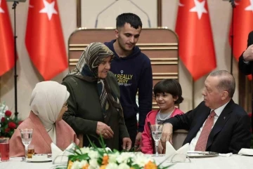 Cumhurbaşkanı Erdoğan: &quot;Diğer sınamalar gibi deprem felaketinin de altında kalmadık, Allah’ın izniyle kalmayacağız&quot;
