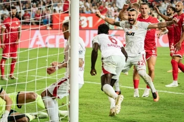 Davinson Sanchez ilk golünü attı
