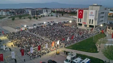 Denizli Büyükşehir’den 7 bin kişilik iftar sofrası
