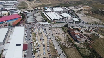 Denizli’de kurban pazarı hareketlendi
