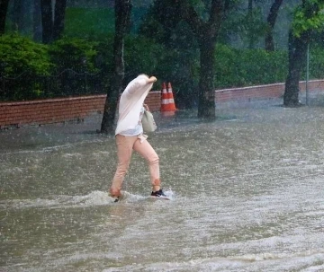 Meteoroloji'den sağanak yağış uyarısı