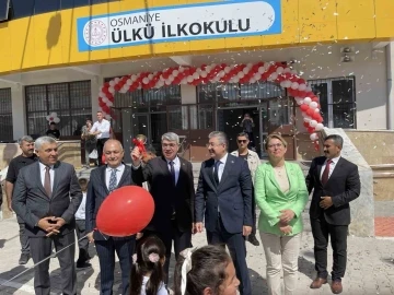 Deprem bölgesi Osmaniye’de yeni eğitim-öğretim başladı
