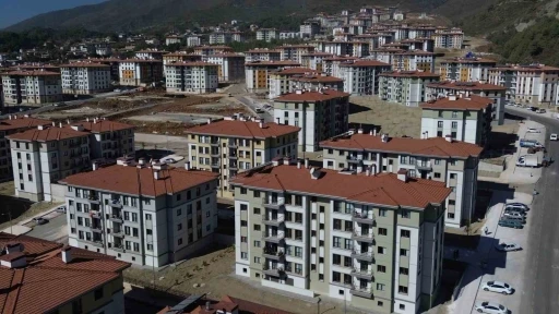 Depremin yaralarının sarıldığı Hatay’da yıl sonuna kadar 44 bin 227 konut ve iş yerinin teslimi planlanıyor
