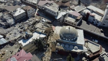 Depremler Tarihi Maraş Çarşısı'na da zarar verdi