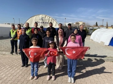 Depremzedeler İstiklal Marşı Kabulü’nün 102. yılını kutlandı
