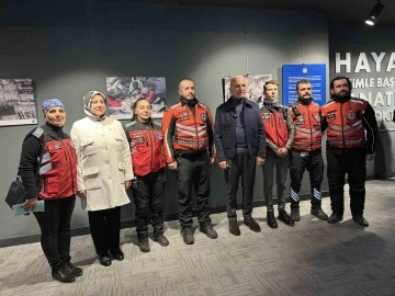 Depremzedeler, yaşadıklarını depremin yıl dönümünde Ümraniye’de anlattı
